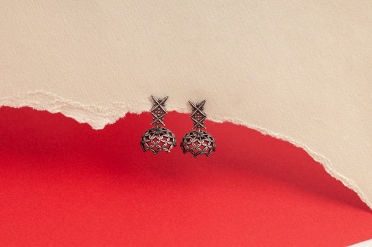 Criss-Cross Hive Dome Earrings