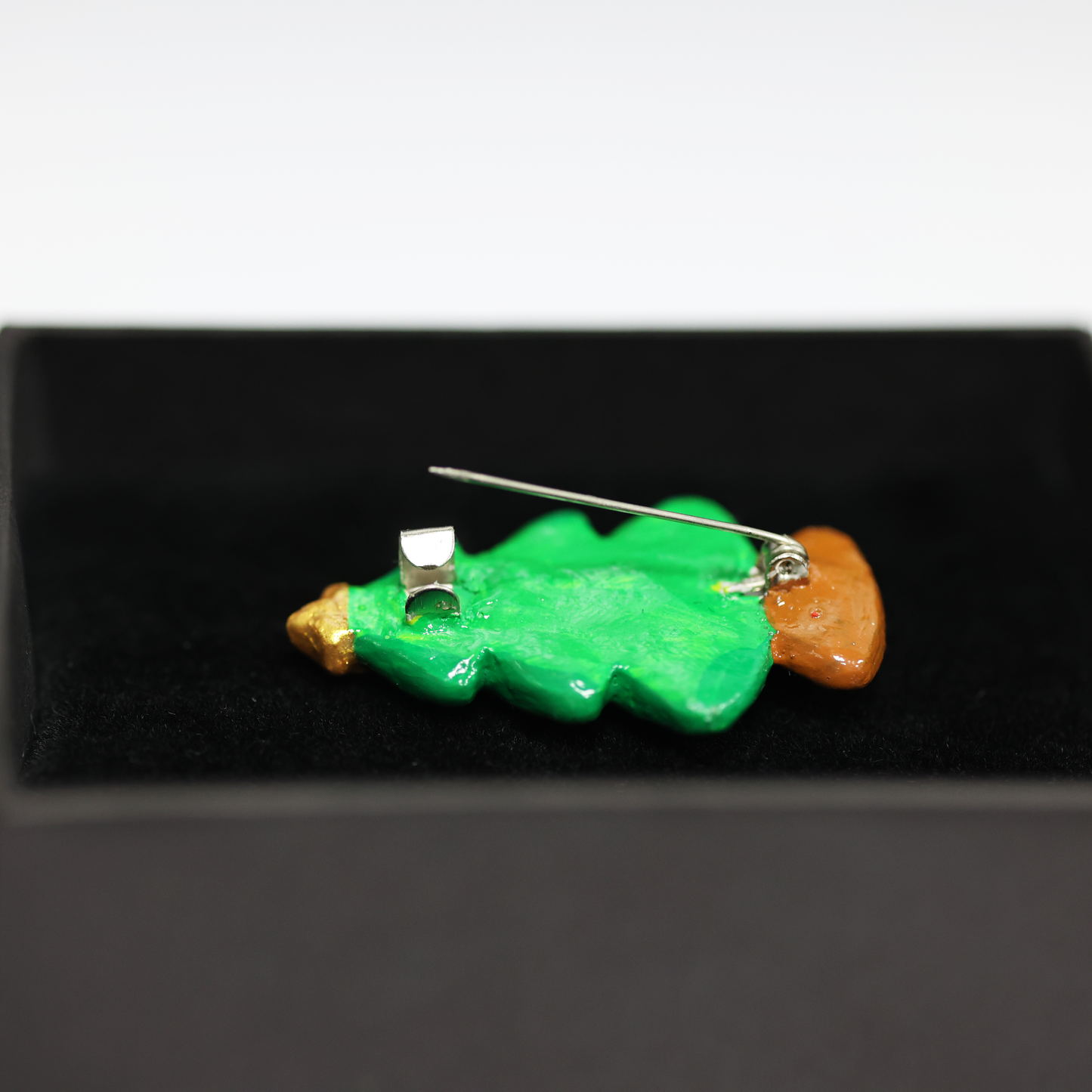 Polymer Clay Christmas Tree Figurine Pin – Handmade Holiday Brooch