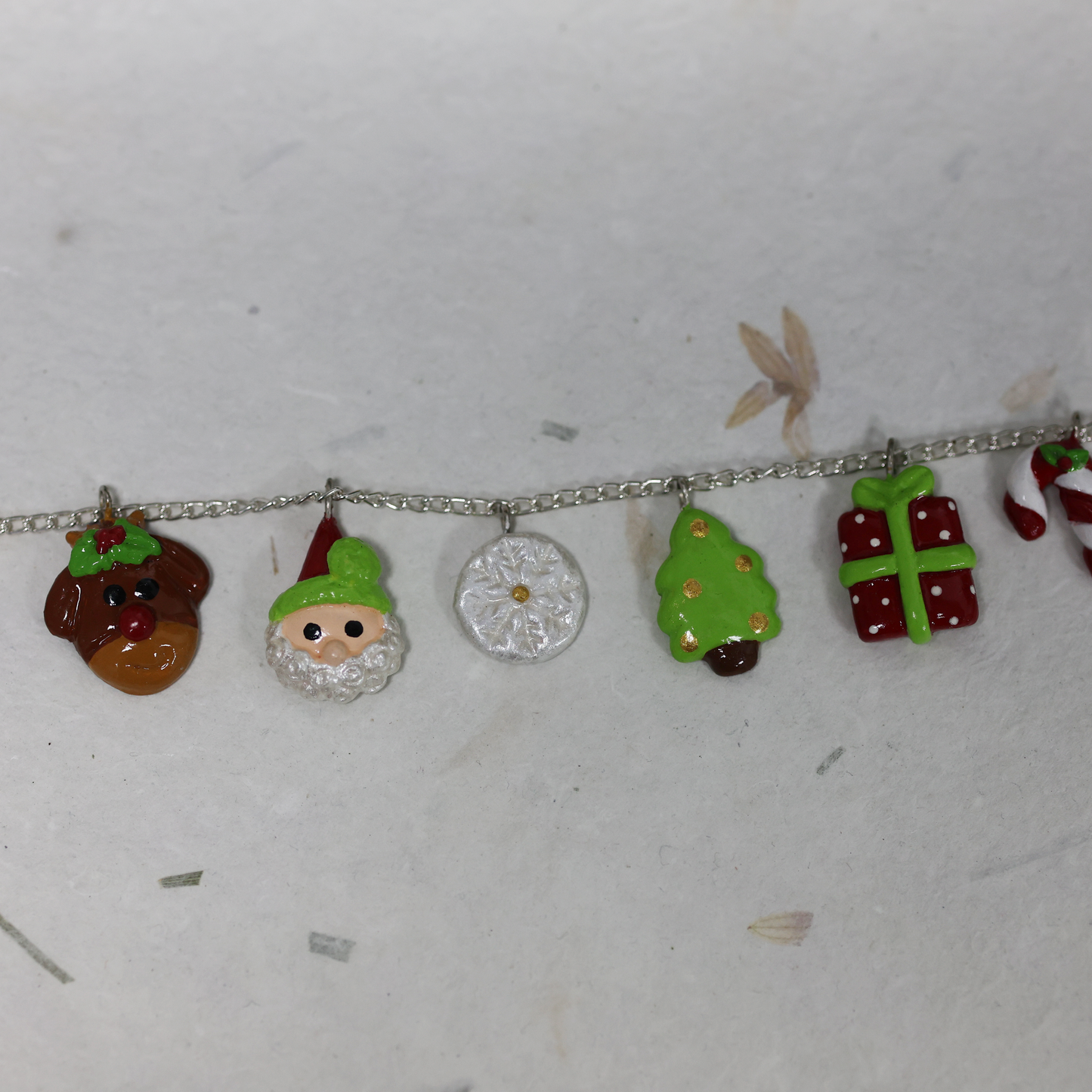 Clay Christmas Charm Bracelet – Handmade 8 Inch Holiday Jewelry Gift for Her