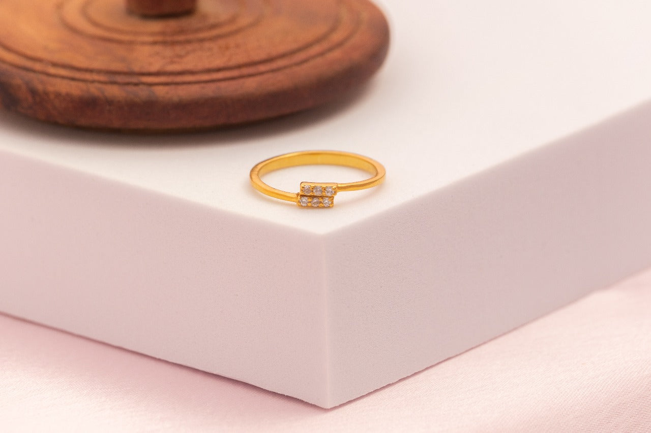 Petite Pave Bar Ring