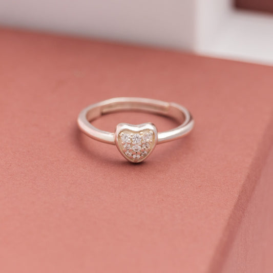  Sparkling Heart Charm Ring
